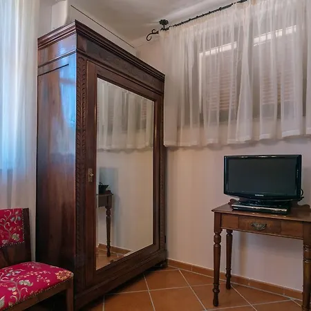In Langa Bed and breakfast Diano dʼAlba