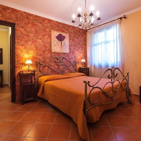 In Langa Bed and breakfast Diano dʼAlba